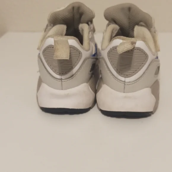 Kids White and Blue Nike Swoosh Sneakers Shoes - Picture 3 of 7